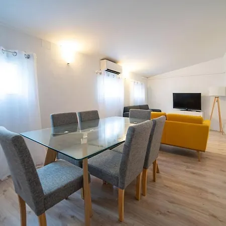 Plaza España I calle Isabel la Católica 3BR 2BH-3